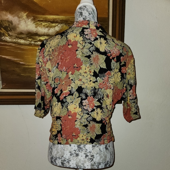 Vintage 1980s Cropped Floral Blouse - Picture 11 of 13